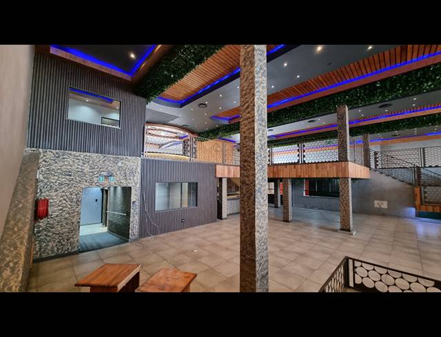1,091M² RETAIL TO LET IN BARDENE